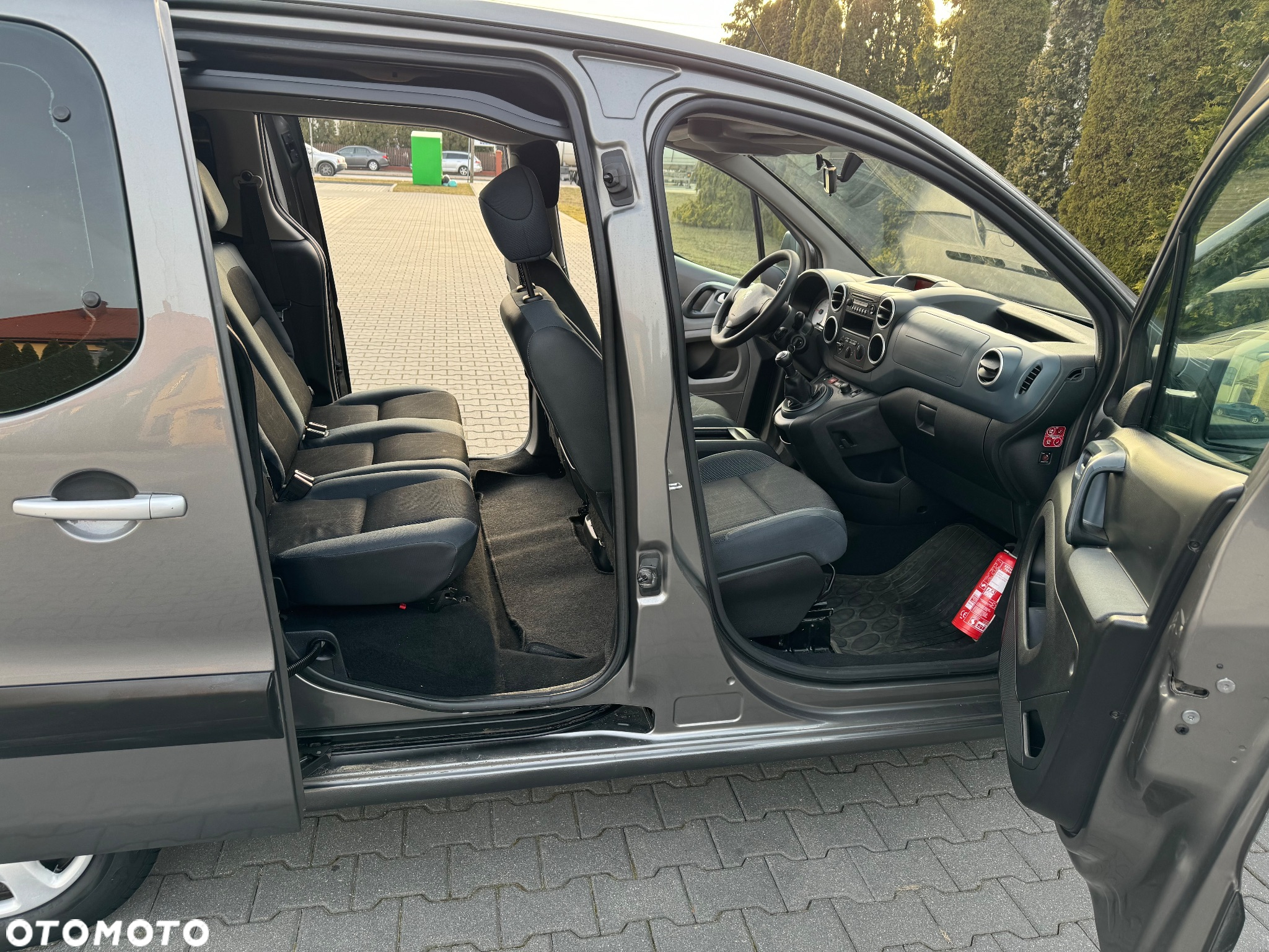Peugeot Partner - 15