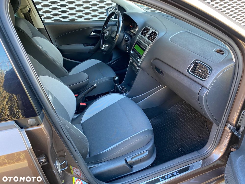 Volkswagen Polo - 23