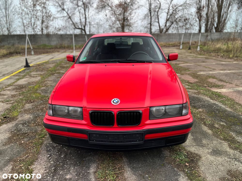 BMW Seria 3 316i - 3