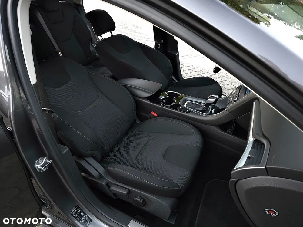 Ford Mondeo 2.0 TDCi Bi-Turbo PowerShift-Aut Titanium - 40