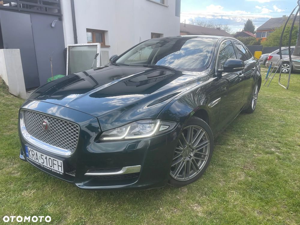 Jaguar XJ 3.0 V6 Portfolio - 1