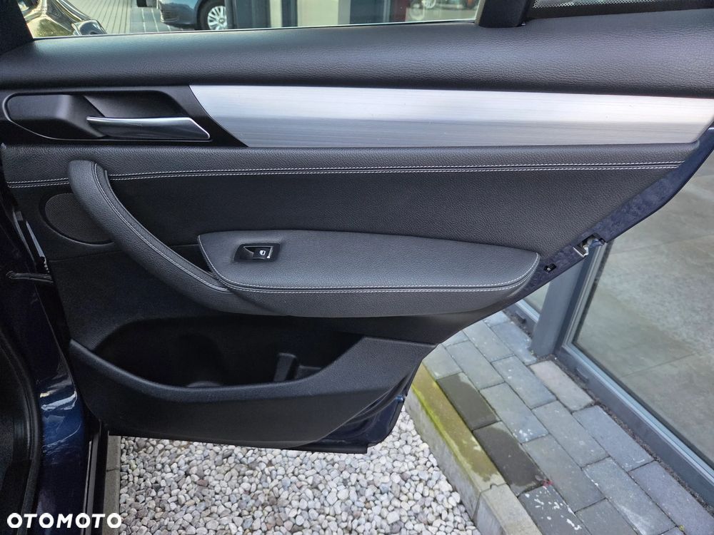 BMW X4 xDrive20d - 15