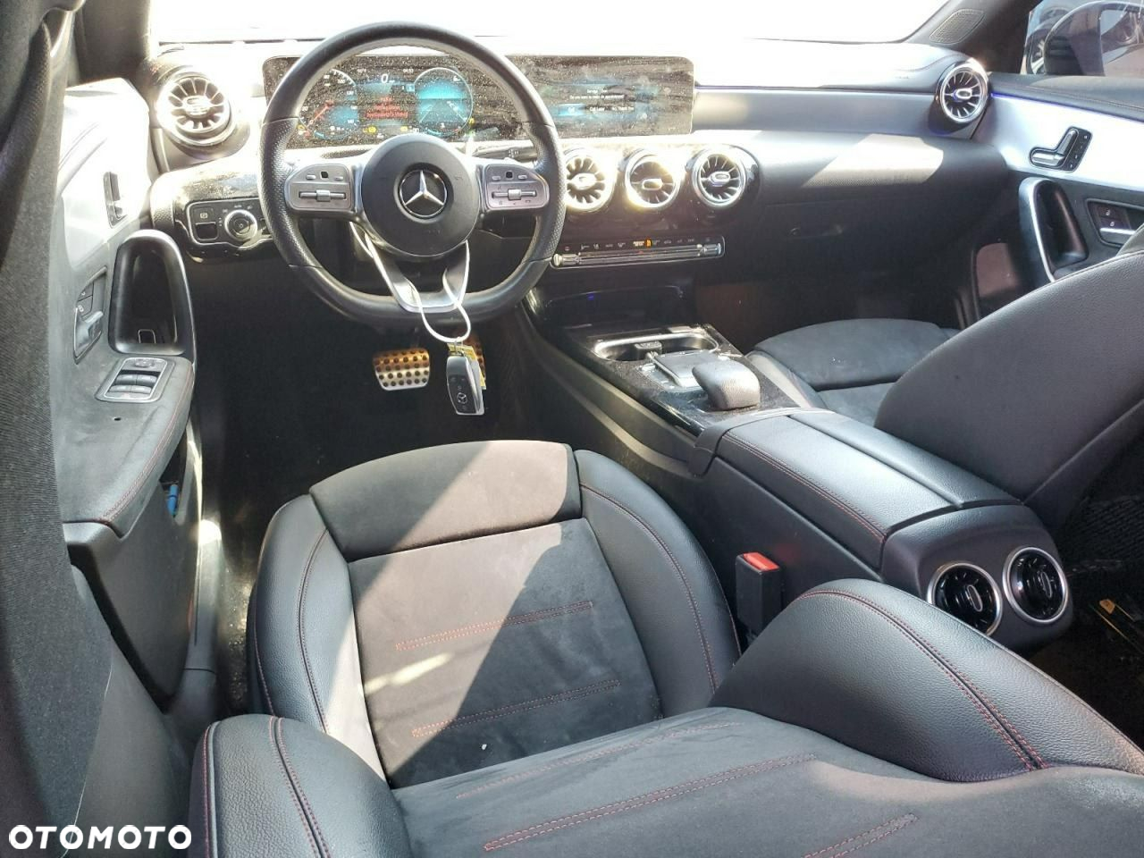 Mercedes-Benz CLA - 11