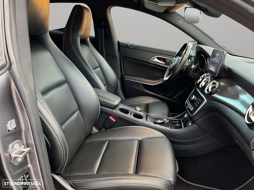 Mercedes-Benz CLA 200 d Shooting Brake AMG Line Aut. - 18