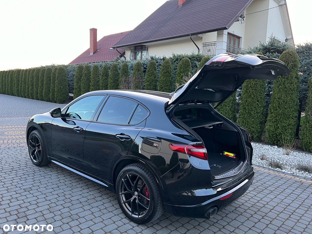 Alfa Romeo Stelvio 2.0 Turbo Veloce Q4 - 15
