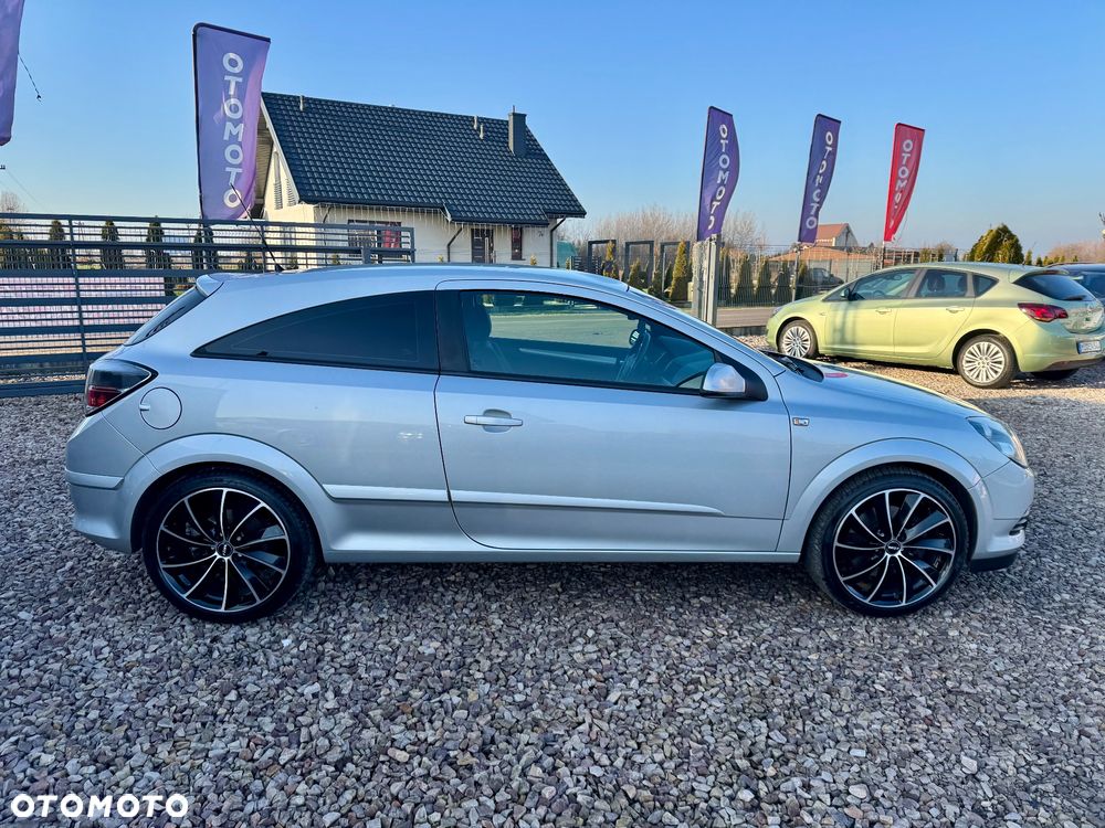 Opel Astra 2.0 Turbo Sport - 21