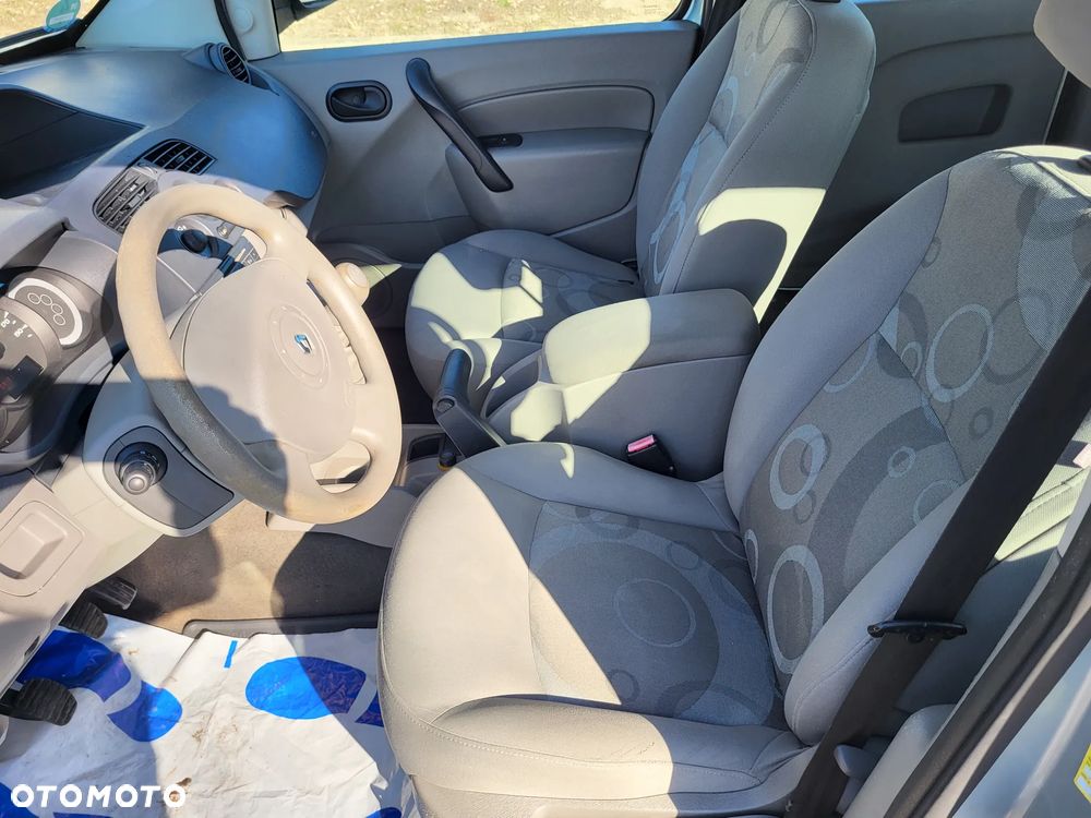 Renault Kangoo 1.6 8V 90 Happy Family - 11