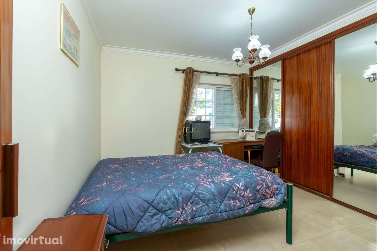 Fantastica Moradia T6 São João da Talha - Grande imagem: 3/39