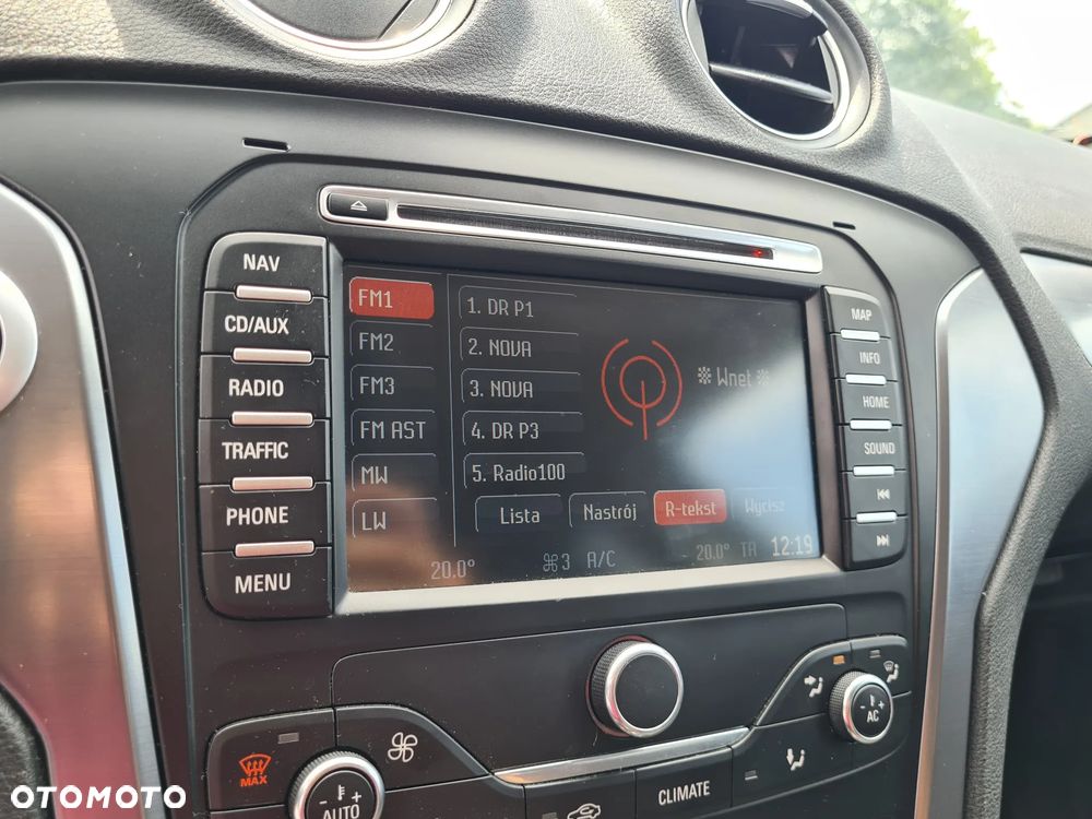 Ford Mondeo - 21