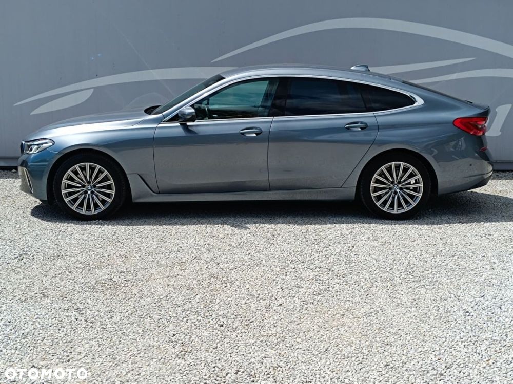 BMW 6GT - 17