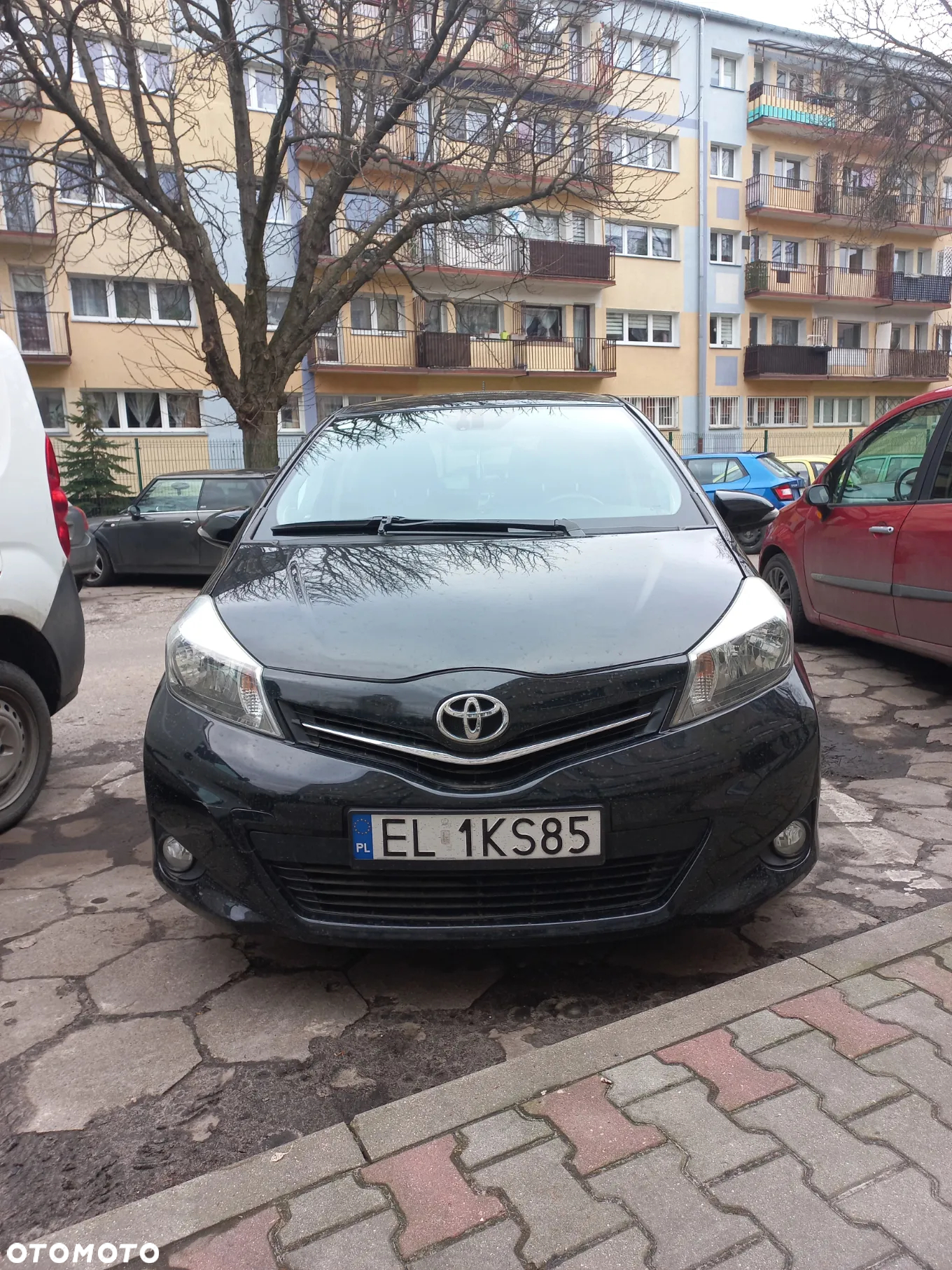 Toyota Yaris - 4