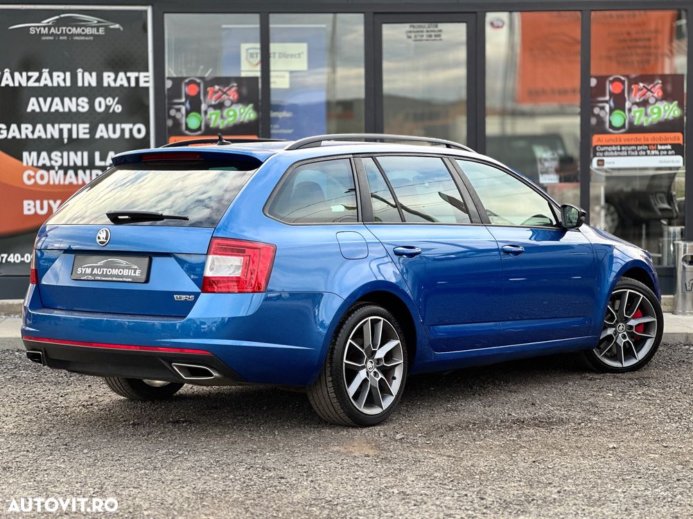 Skoda Octavia Combi 2.0 TDI (Green tec) RS - 3