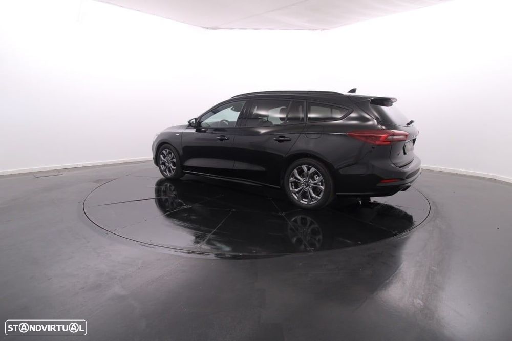 Ford Focus SW 1.5 TDCi EcoBlue ST-Line Aut. - 4