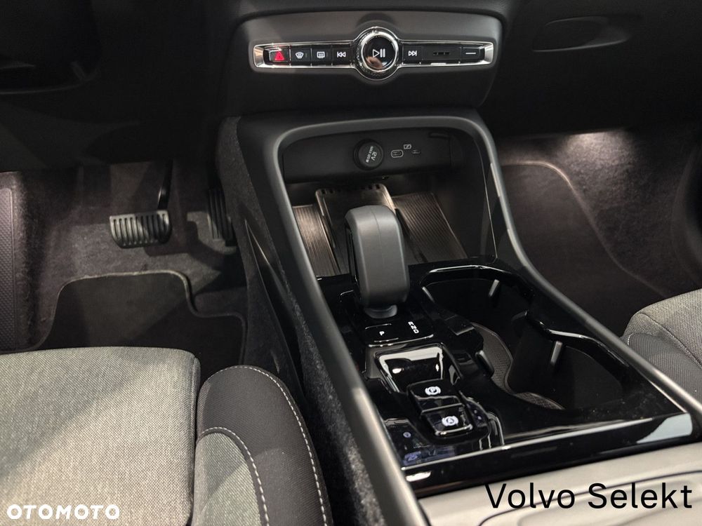 Volvo XC 40 - 16