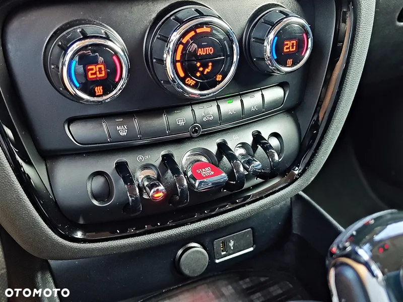 MINI Clubman One - 24
