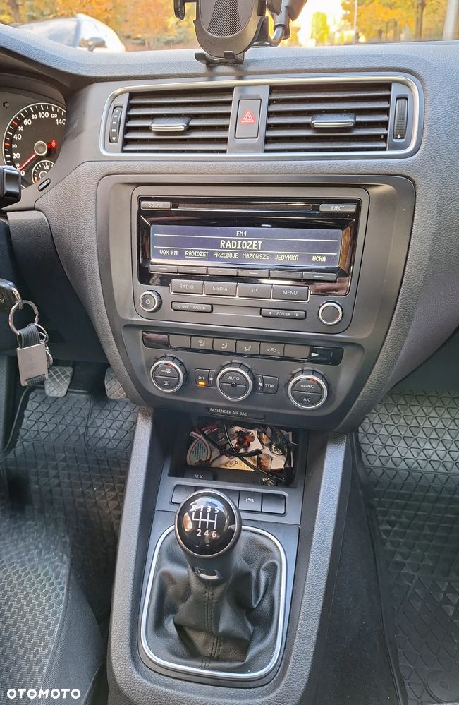 Volkswagen Jetta 1.4 TSI Comfortline - 10