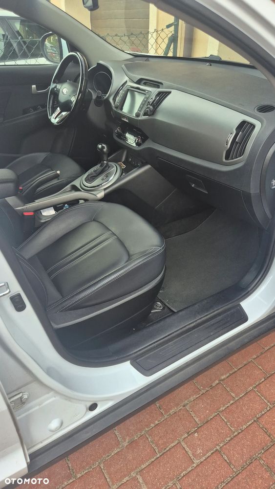 Kia Sportage 2.0 CRDI 184 4WD Automatik Spirit - 22