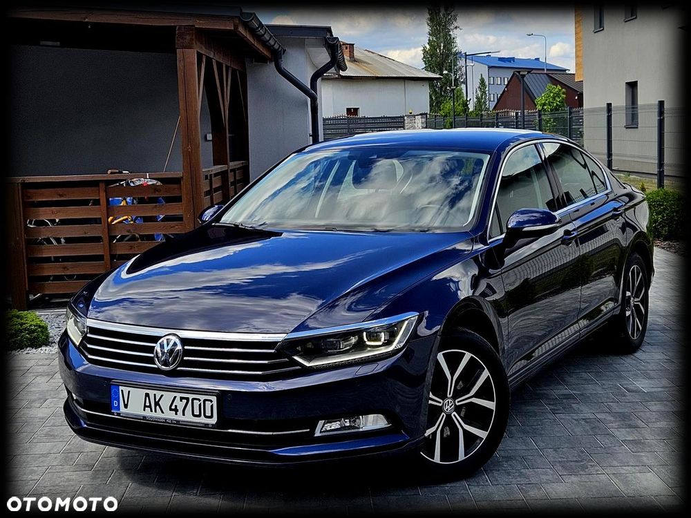 Volkswagen Passat 1.8 TSI BMT Highline - 1