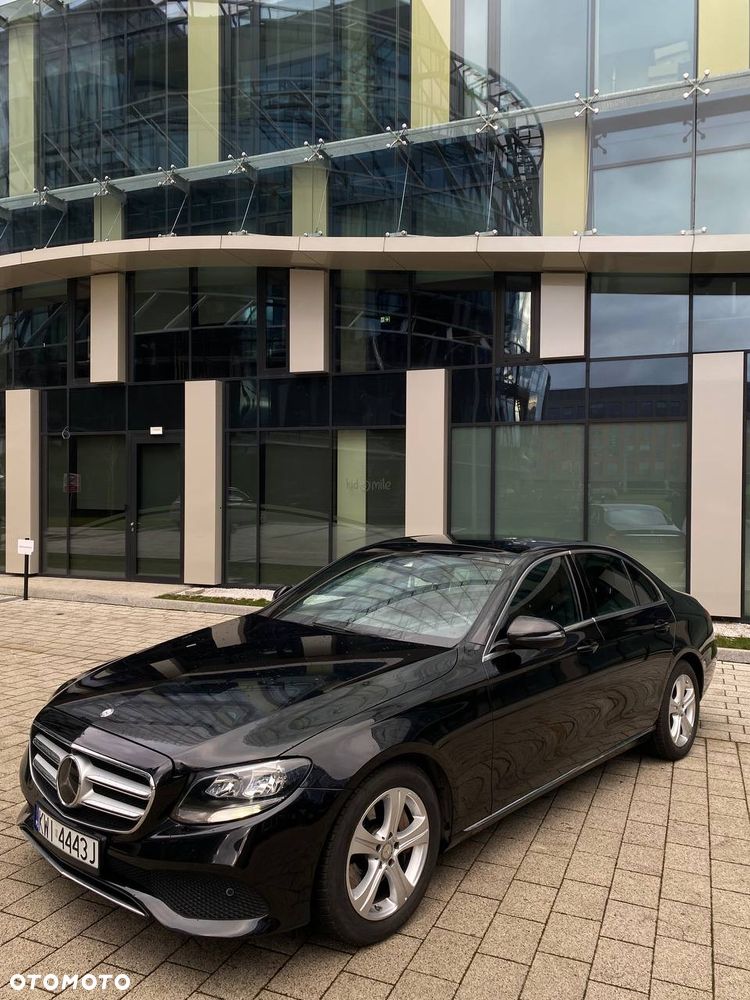 Mercedes-Benz Klasa E 220 d Business Edition 9G-TRONIC - 2