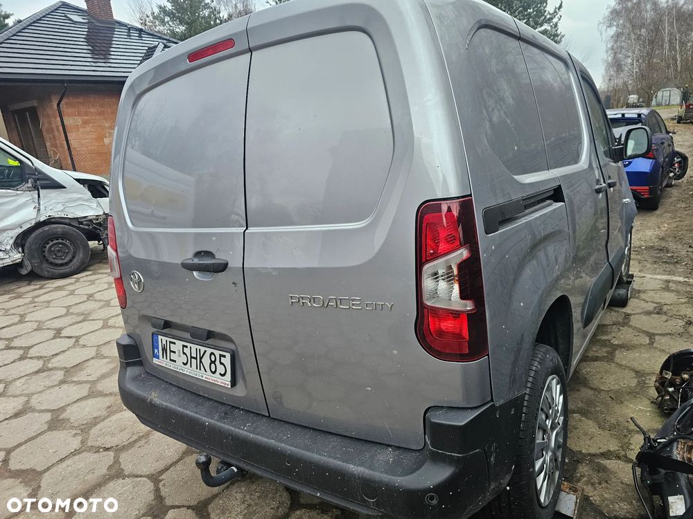 Toyota Proace city - 2