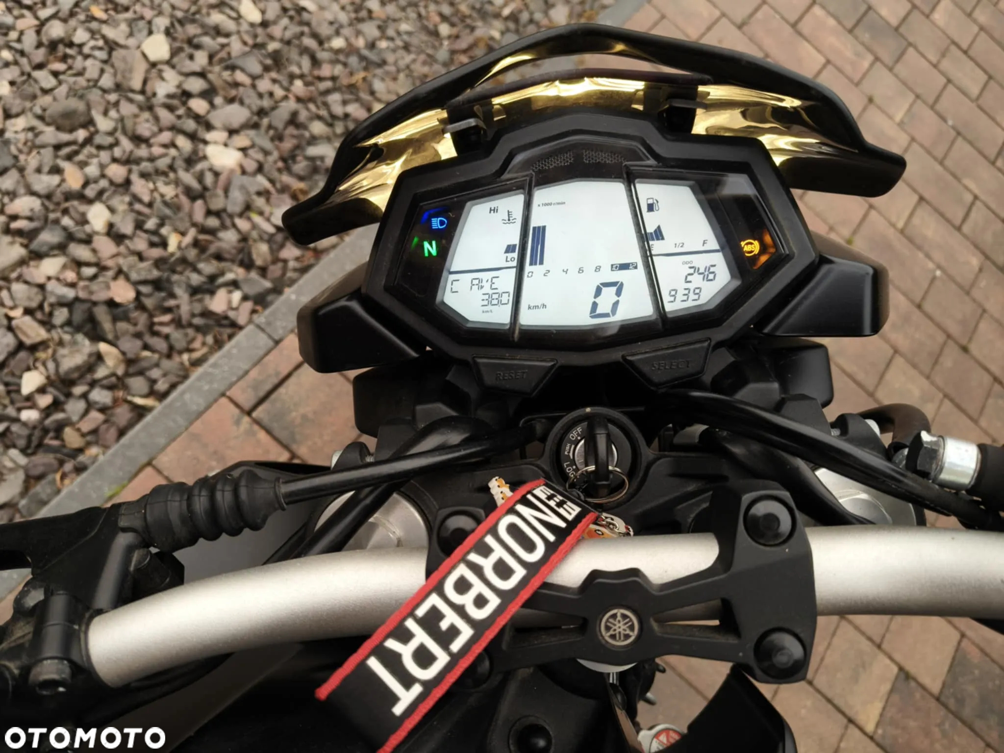 Yamaha MT - 5
