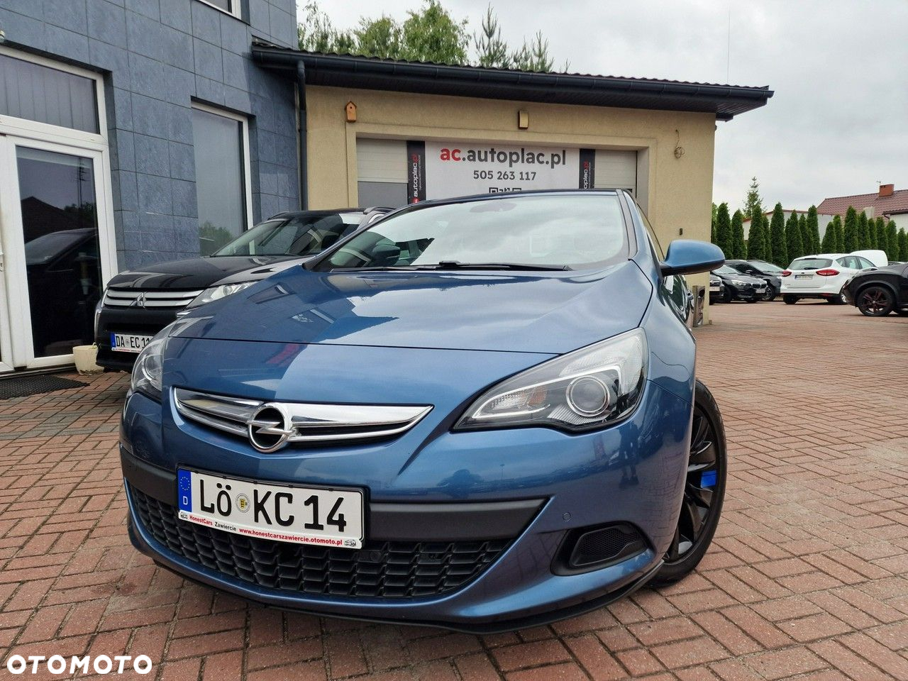 Opel Astra GTC 1.4 Turbo - 4