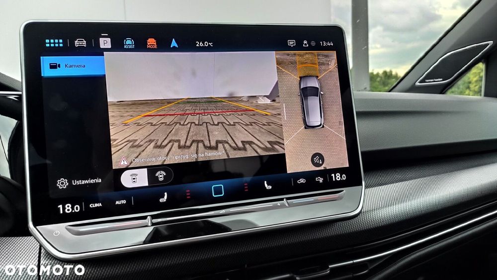 Volkswagen Golf - 30