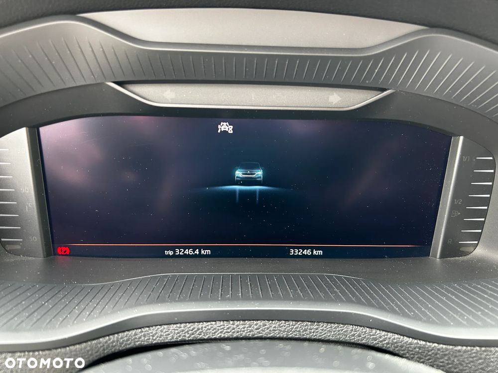 Skoda Karoq 1.5 TSI ACT 4x2 Style DSG - 34