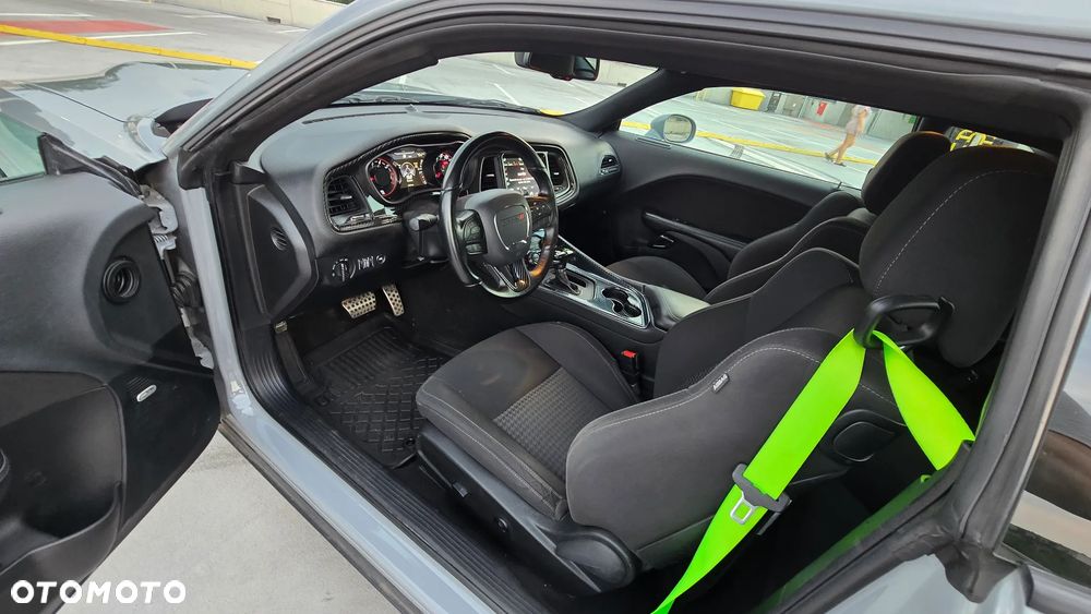 Dodge Challenger 5.7 R/T - 11