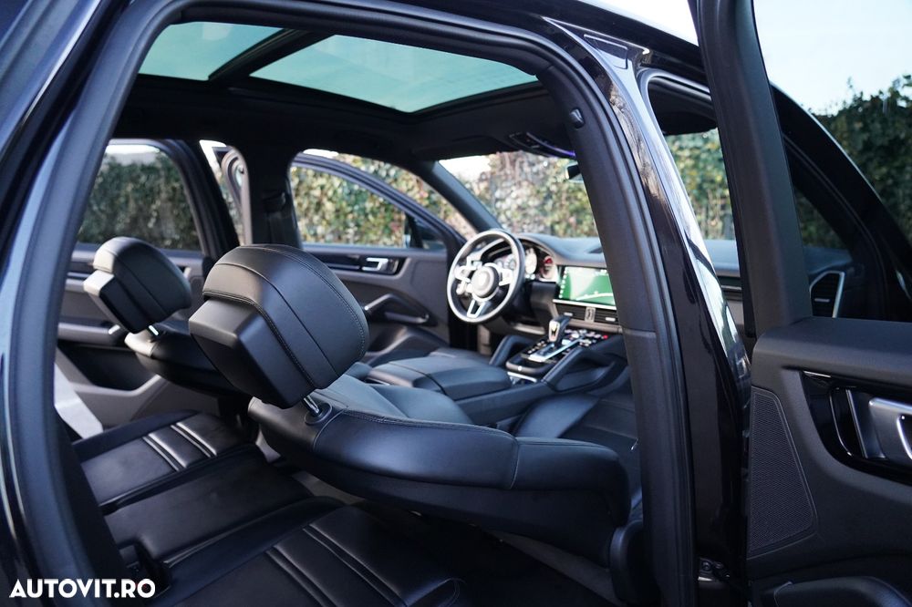 Porsche Cayenne S - 7
