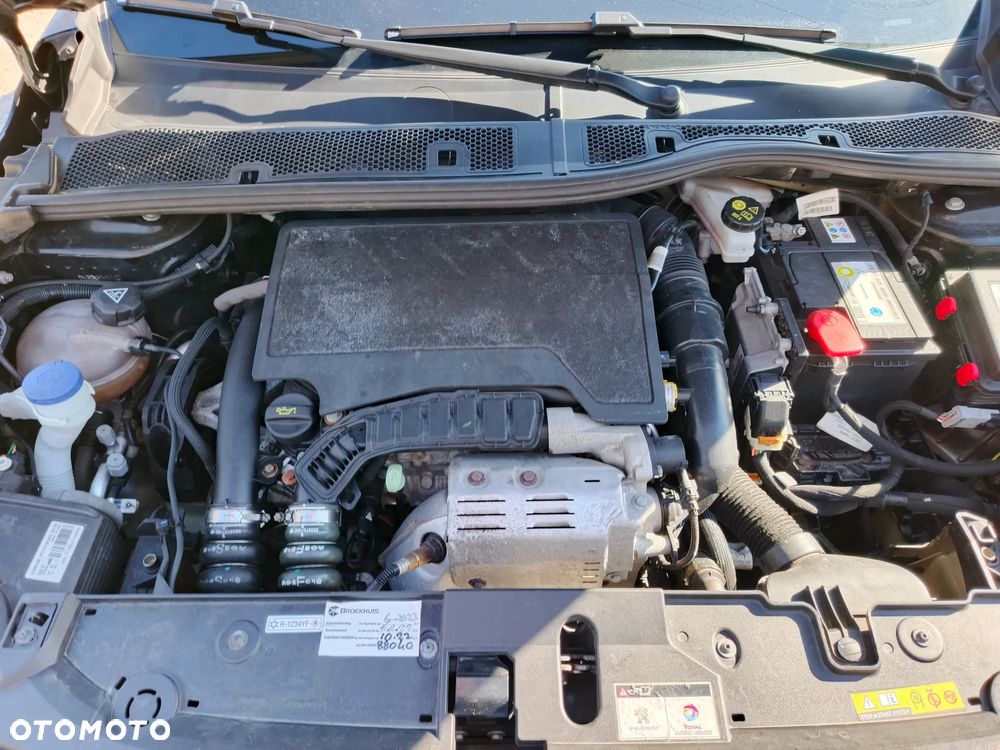 Peugeot 208 1.2 PureTech Allure S&S - 24