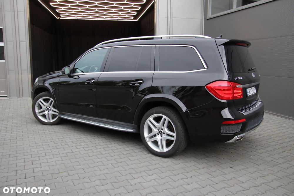 Mercedes-Benz GL - 9