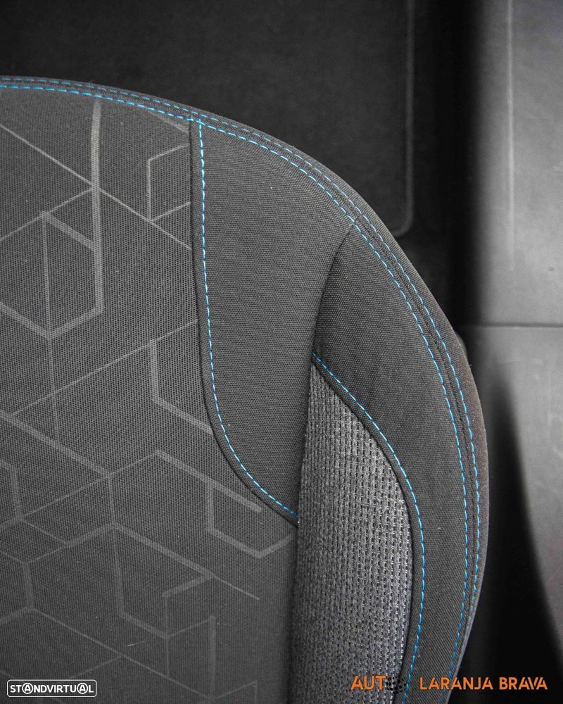 Peugeot 2008 1.2 PureTech Style - 29