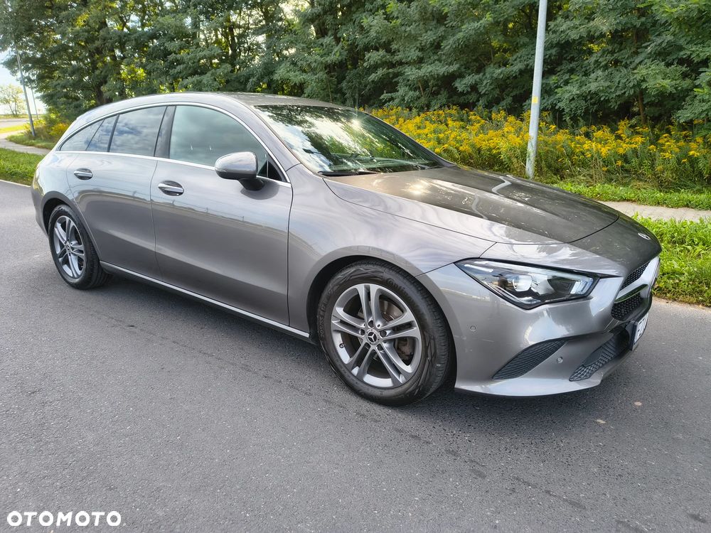 Mercedes-Benz CLA 180 7G-DCT - 2