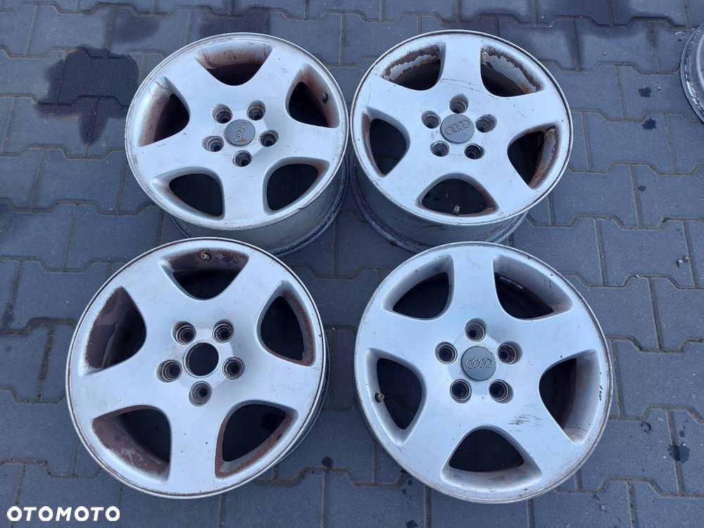 FELGI ALUMINIOWE 4SZT 5x112 7Jx16 ET45 FI57,1 AUDI A4 B5 8D0601025C - 1