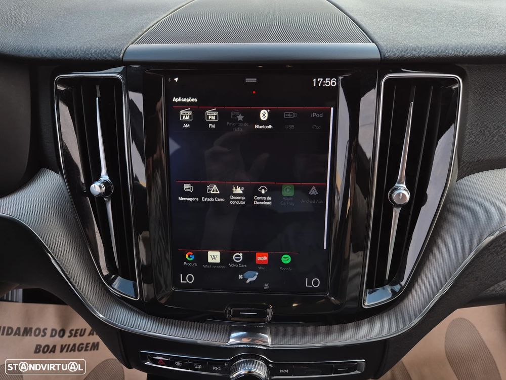 Volvo XC 60 2.0 D4 R-Design AWD Geartronic - 35