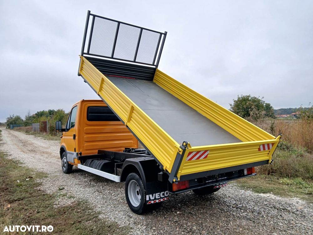 Iveco Daily  35 65  70 max. autoriz 3,5 t cat. B basculabil pe 3 parti - 5
