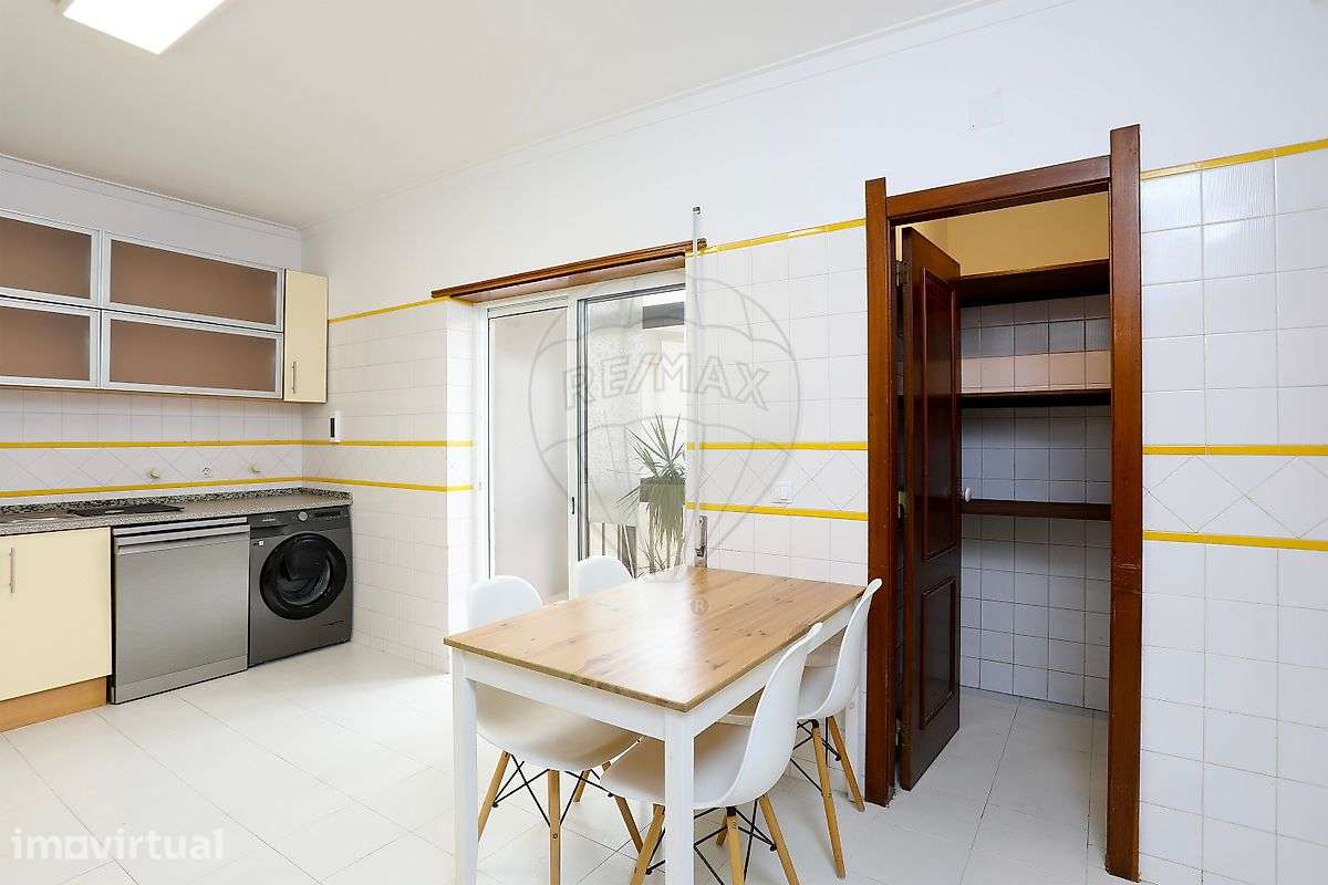 Apartamento T1 para venda - Grande imagem: 2/22