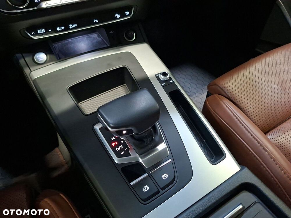 Audi Q5 40 TDI mHEV Quattro Advanced S tronic - 17