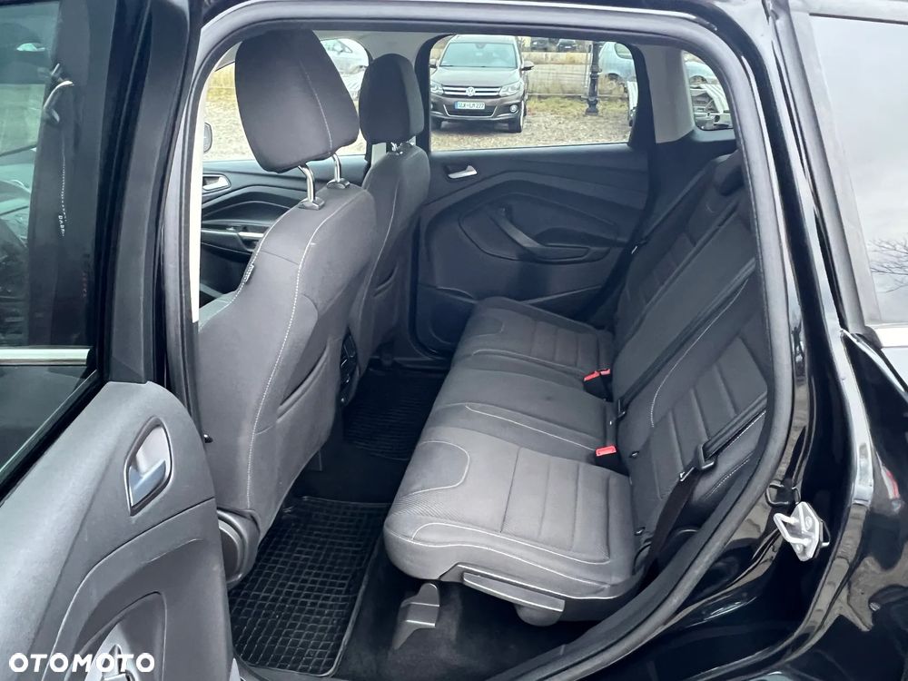 Ford Kuga 1.6 EcoBoost 2x4 SYNC - 23