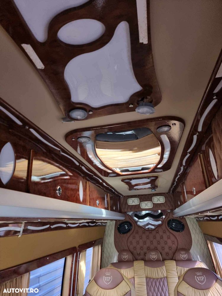 Mercedes-Benz Sprinter - 8