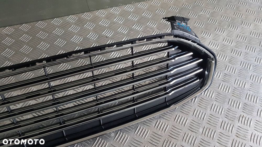 ford mondeo mk5 v grill atrapa chrom ładny - 3