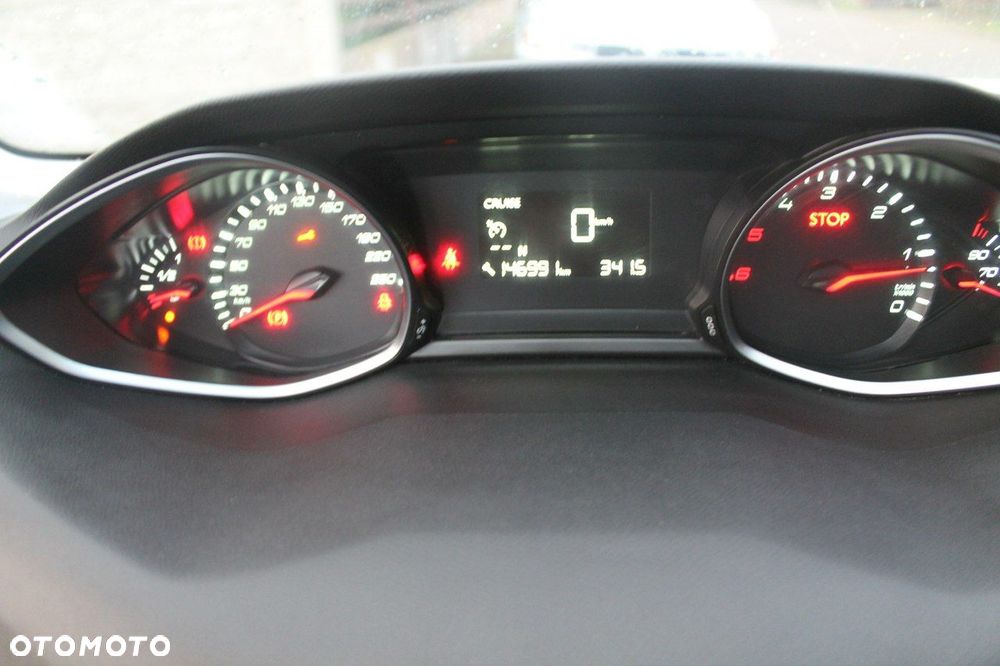 Peugeot 308 - 16