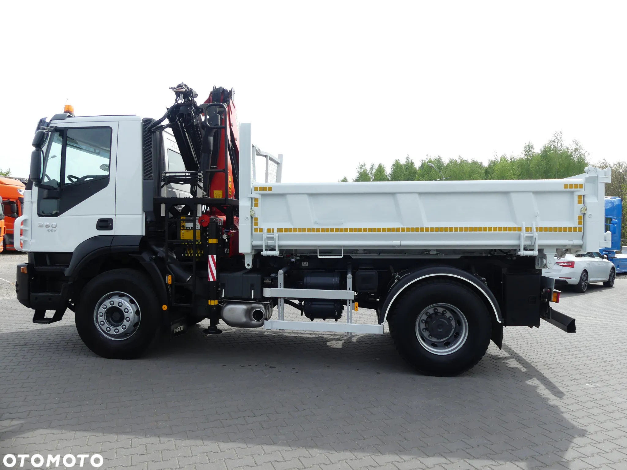 Iveco TRAKKER 360 / WYWROTKA + HDS PALFINGER PK13001 SKŁADANY W Z - 8