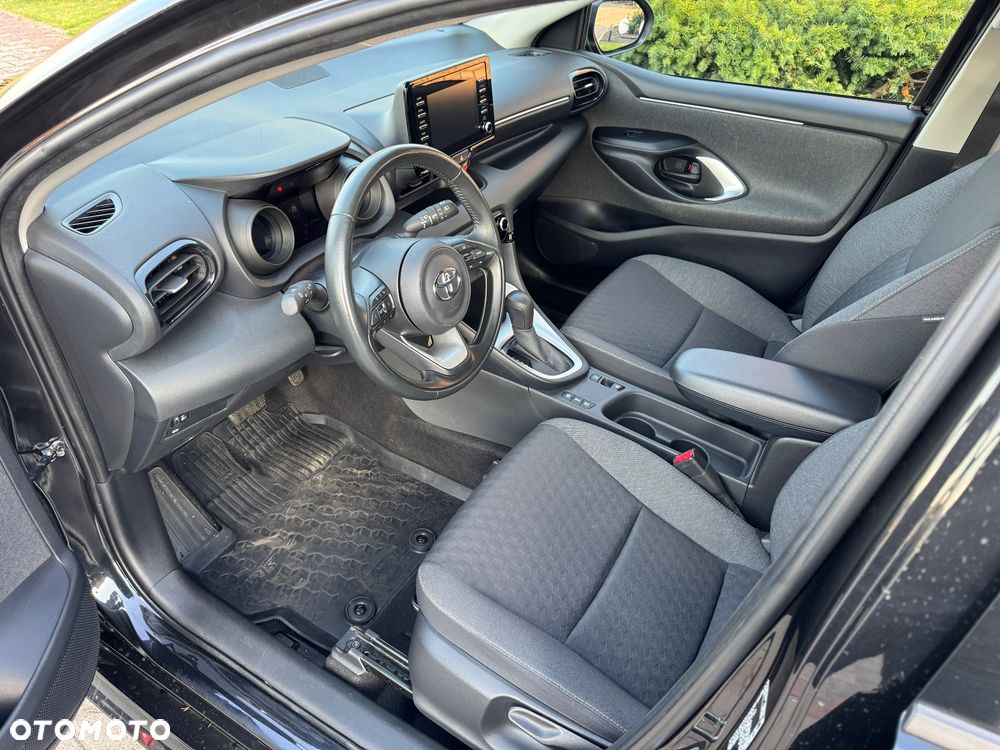 Toyota Yaris - 19
