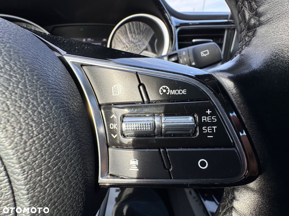 Kia Ceed 1.6 CRDi SCR GT-Line DCT - 23