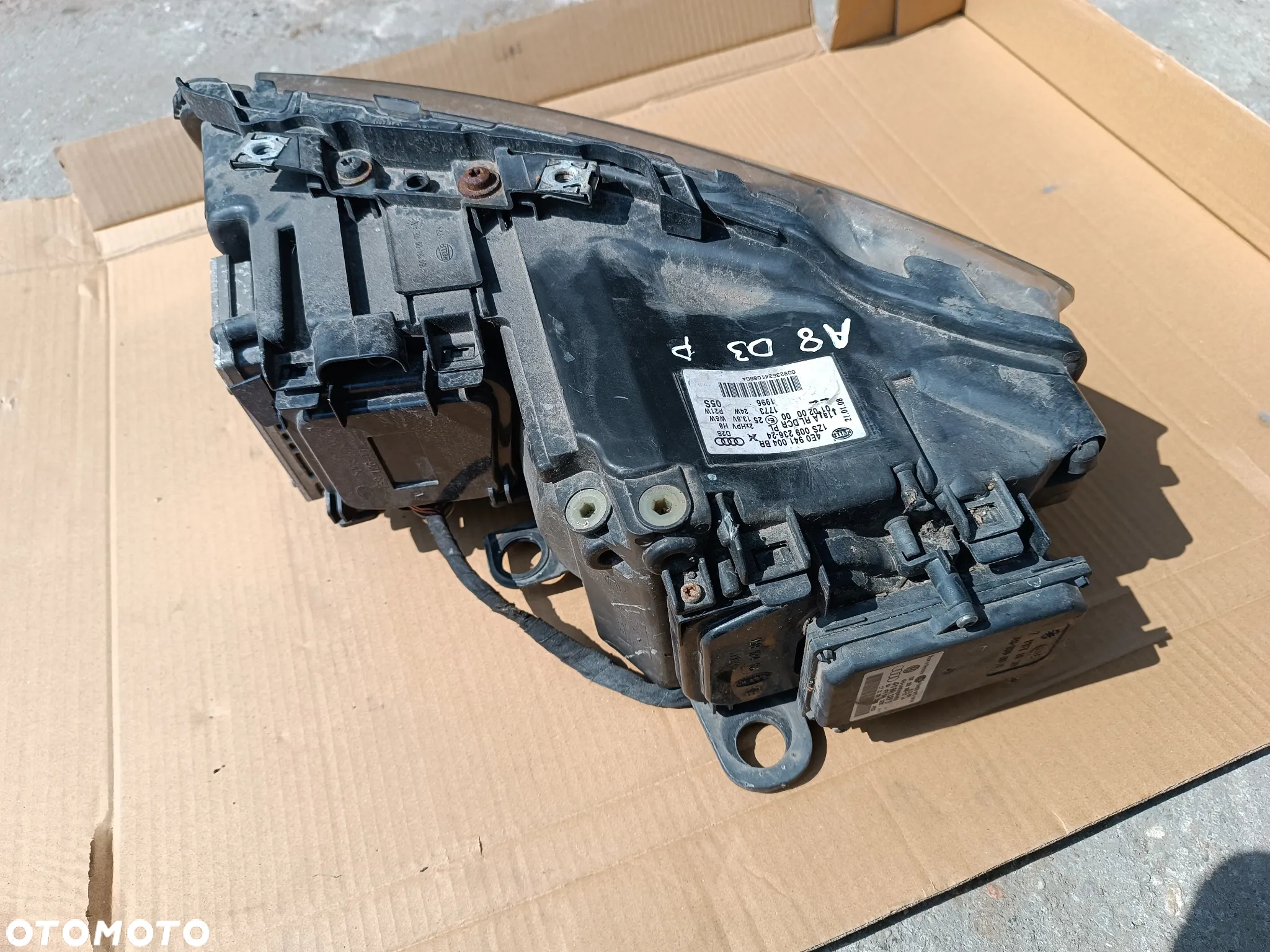 LAMPA PRZÓD PRZEDNIA PRAWA 4E0941004BR AUDI A8 D3 LIFT - 6