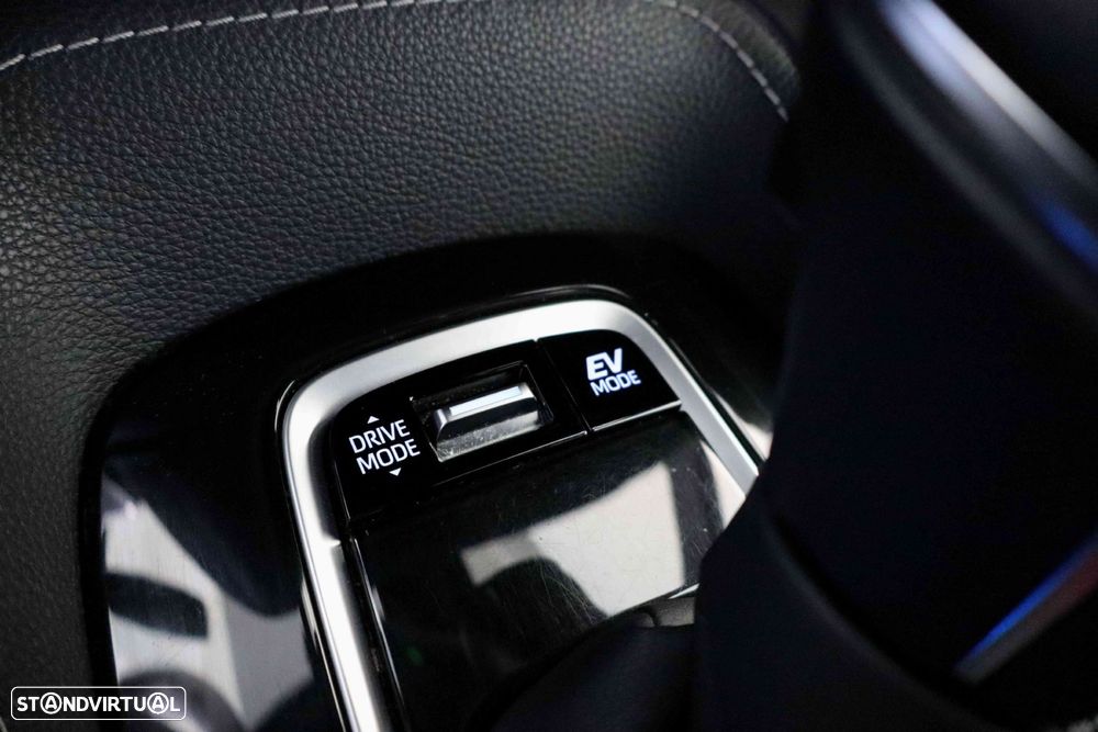 Toyota Corolla Touring Sports 1.8 Hybrid Comfort+P.Sport - 33