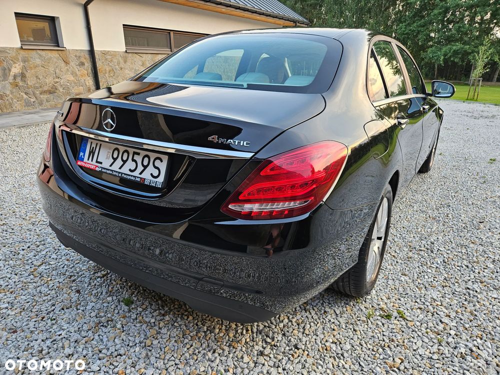 Mercedes-Benz Klasa C - 24