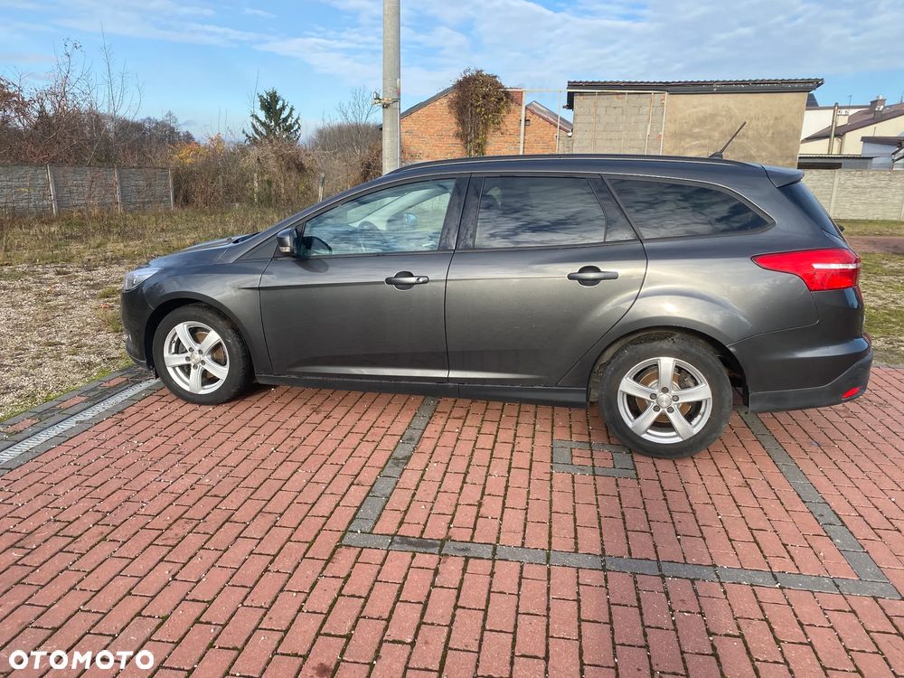 Ford Focus 1.0 EcoBoost Trend ASS - 4